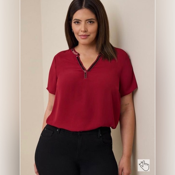 torrid Tops - Torrid (1) Red Sequin V-Neck Lightweight Sheer Short Sleeve Blouse